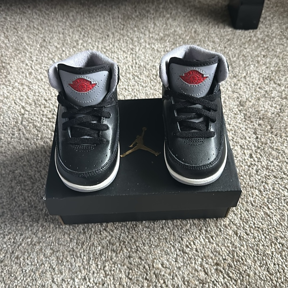 Jordan 2 retro (TD)